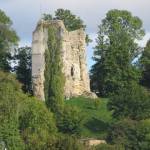 12e Eeuwse Donjon bij Brionne (3)