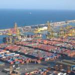 Drukte in de containerhaven van Barcelona