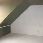 De grote zolderkamer (2)