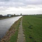 Het smalle voetpad langs de Papenvaart (1)