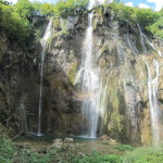 Een mooie waterval in het National Park Plitvice