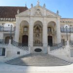 In Coimbra staat de Universiteit dat vroeger een koninklijk paleis was.