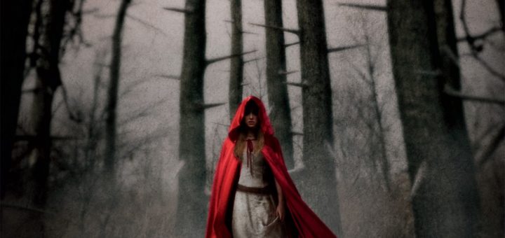 Film : Red Riding Hood (2011)
