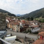 Vanaf de toren een mooi uitzicht over het oude Potes.