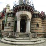 El Capricho de Gaudi is niet zomaar een mooi gebouwtje. Het is werkelijk fantastisch.