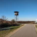 Vlakbij het strand stond deze uitzichttoren, uiteraard zijn wij even boven geweest