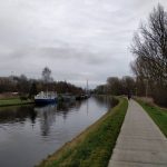 Het fraaie pad langs het water