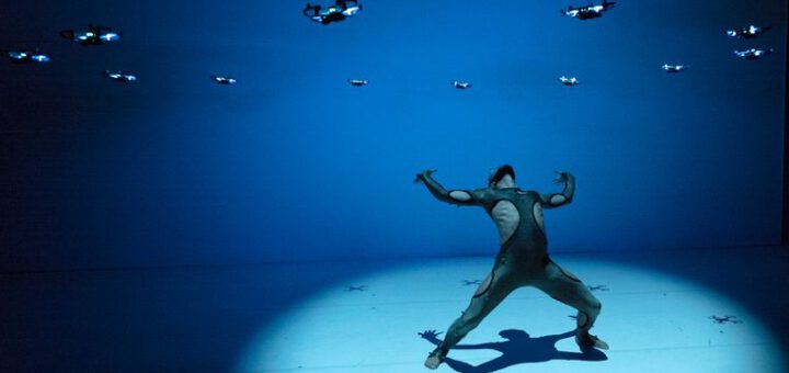 Dansvoorstelling : Another Kind of Blue - Flirt with Reality