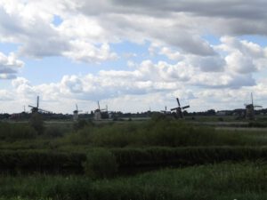 Uitzicht op Kinderdijk (1)