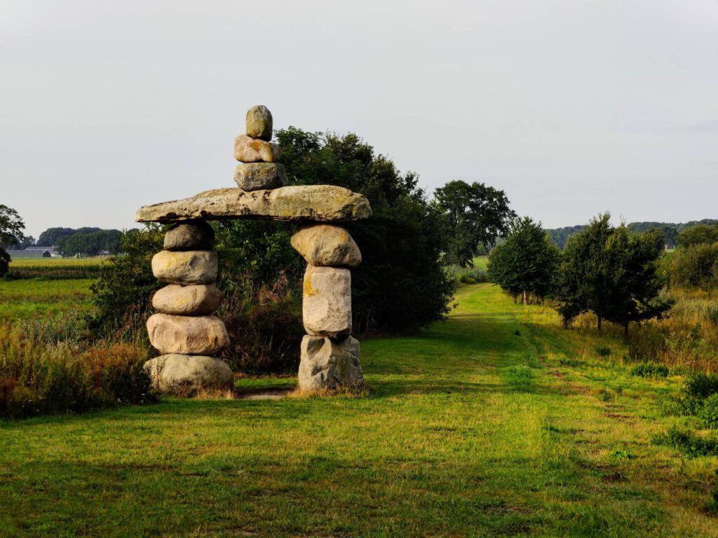 De wandeling liep langs de Poort van Drenthe