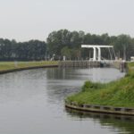 We staken de Vecht over zagen deze brug
