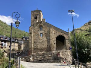 Een fraaie en oude kerk