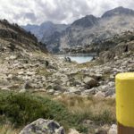 Een mooi uitzicht op een mooi meer