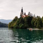 De kerk op het eilandje in meer Bled