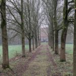 Een leuke weg op een boerderij af