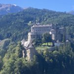 Uitzicht op het grote kasteel